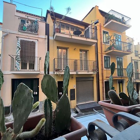Avaja - Daria'S Apartment تاورمينا المظهر الخارجي الصورة