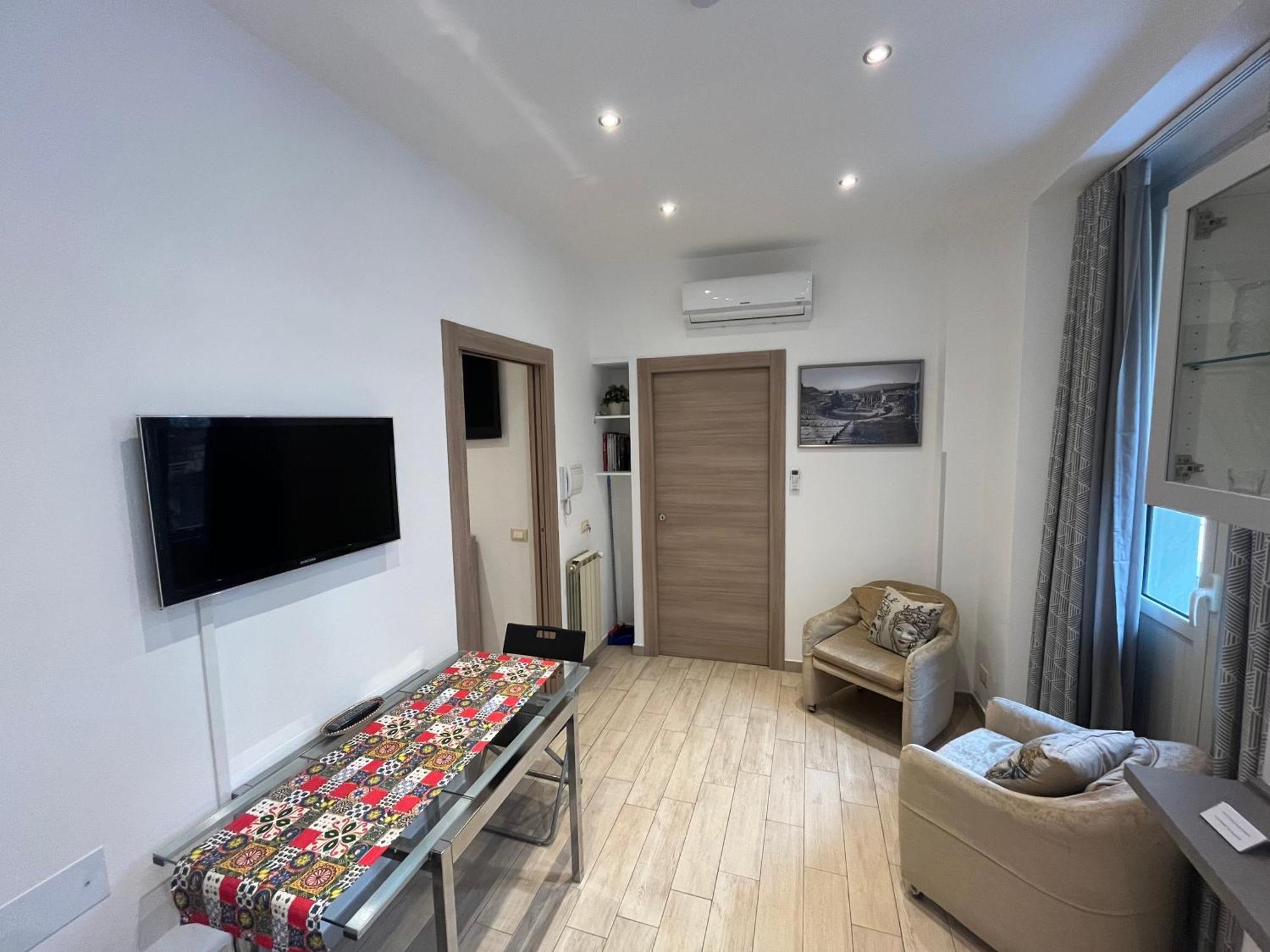 Avaja - Daria'S Apartment تاورمينا المظهر الخارجي الصورة