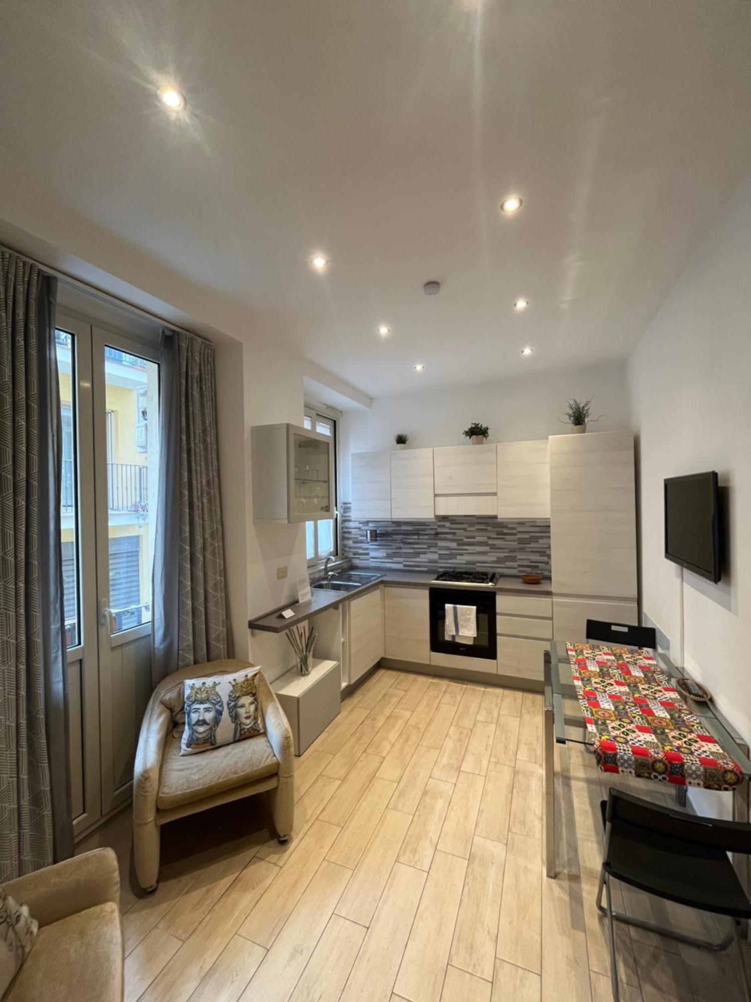 Avaja - Daria'S Apartment تاورمينا المظهر الخارجي الصورة